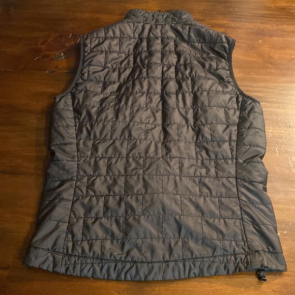 MEN’S BLACK NANO PUFF VEST🔥 - Picture 14 of 15